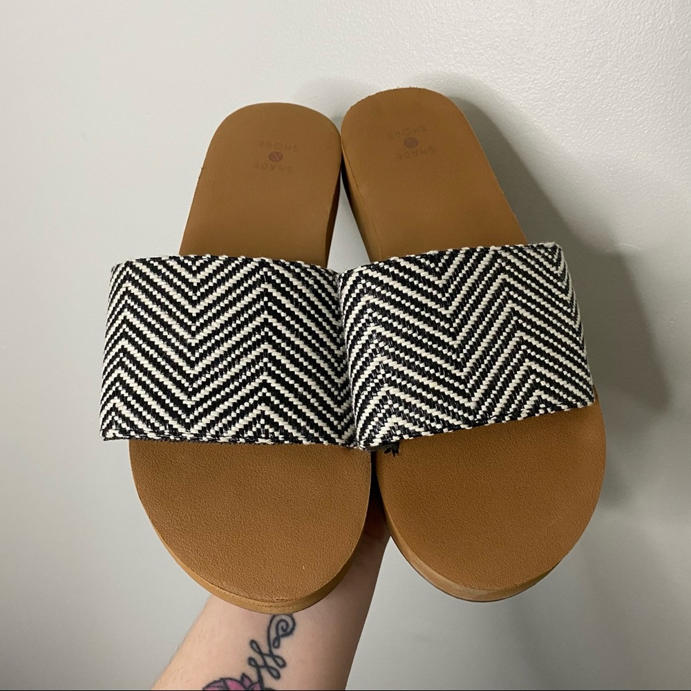 Shade & shore sandals